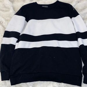 Forever 21 black and white sweater